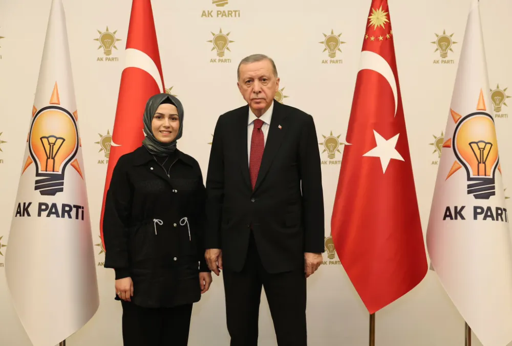 Ak Parti Diyarbakır İl Kadın Kolları Başkanlığına Mervenur Seyit Beşe Atandı