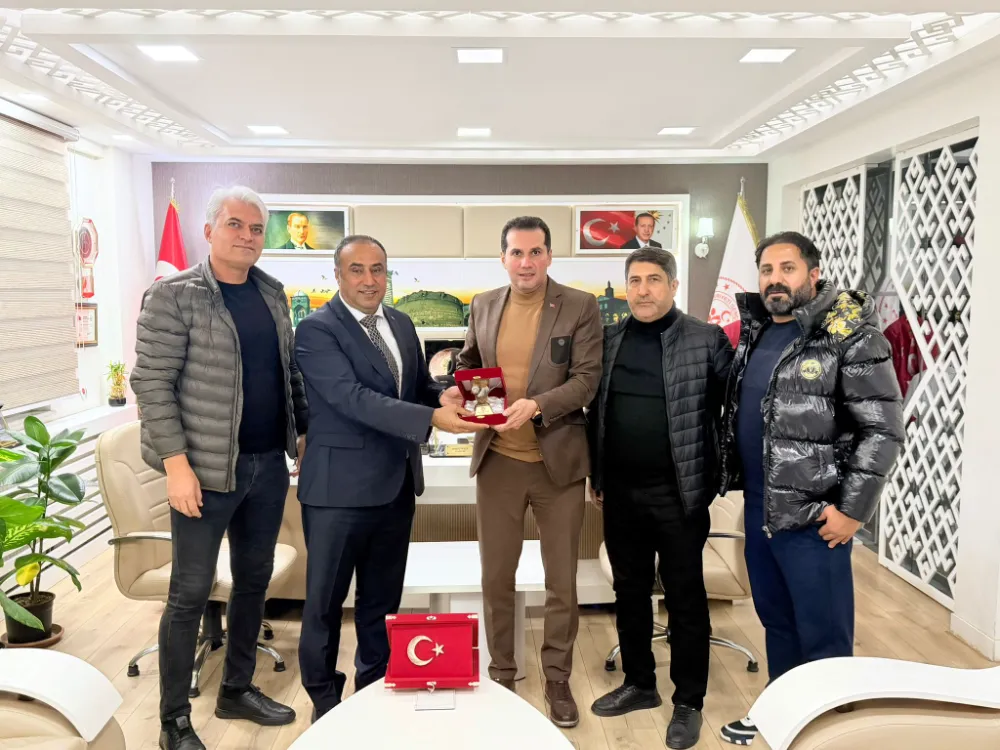 Spora Hizmet Ödülsüz Kalmadı