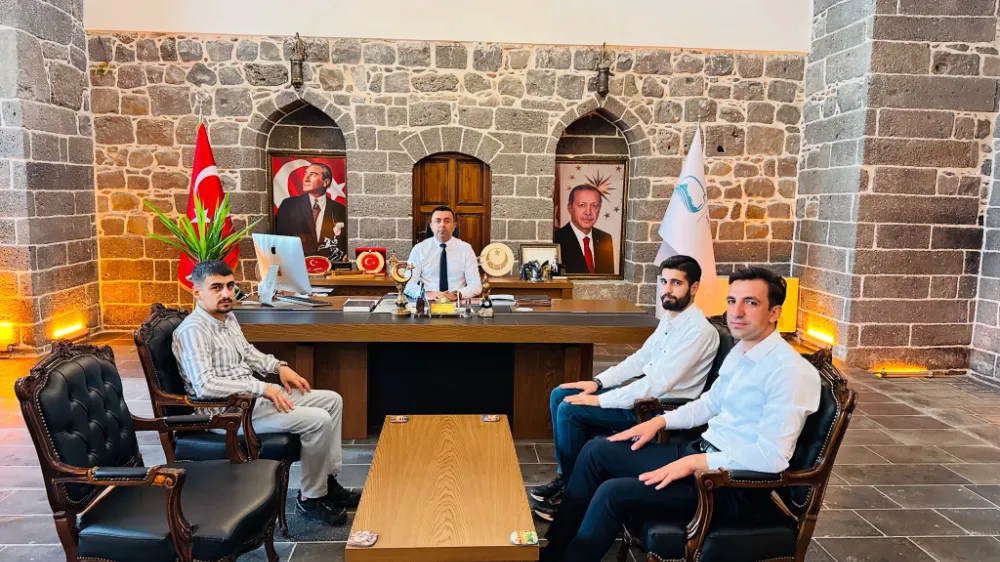 Sur Kaymakamı Hasan Akbulut’a Hayırlı Olsun Ziyareti